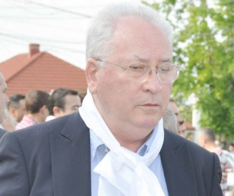 Haşotti: Dan Voiculescu este ultimul român care ar putea da lecţii de moralitate politică